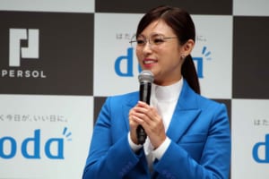 小林麻耶、最近会う人から「必ず言われること」　近影に驚きの声